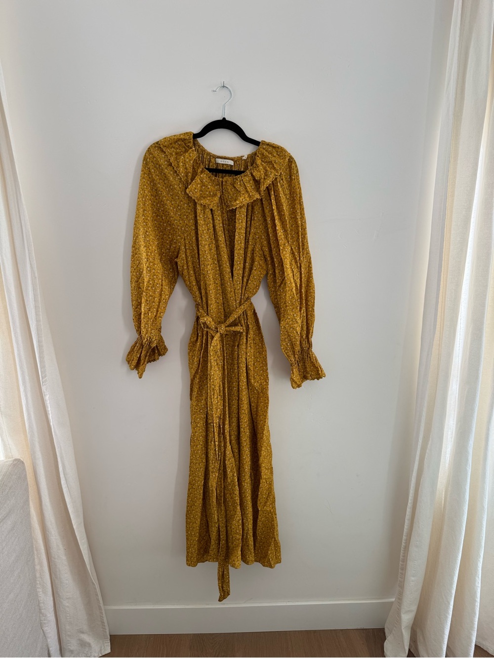 Doen Rory floral print Mustard Maxi Dress with Tie Waist